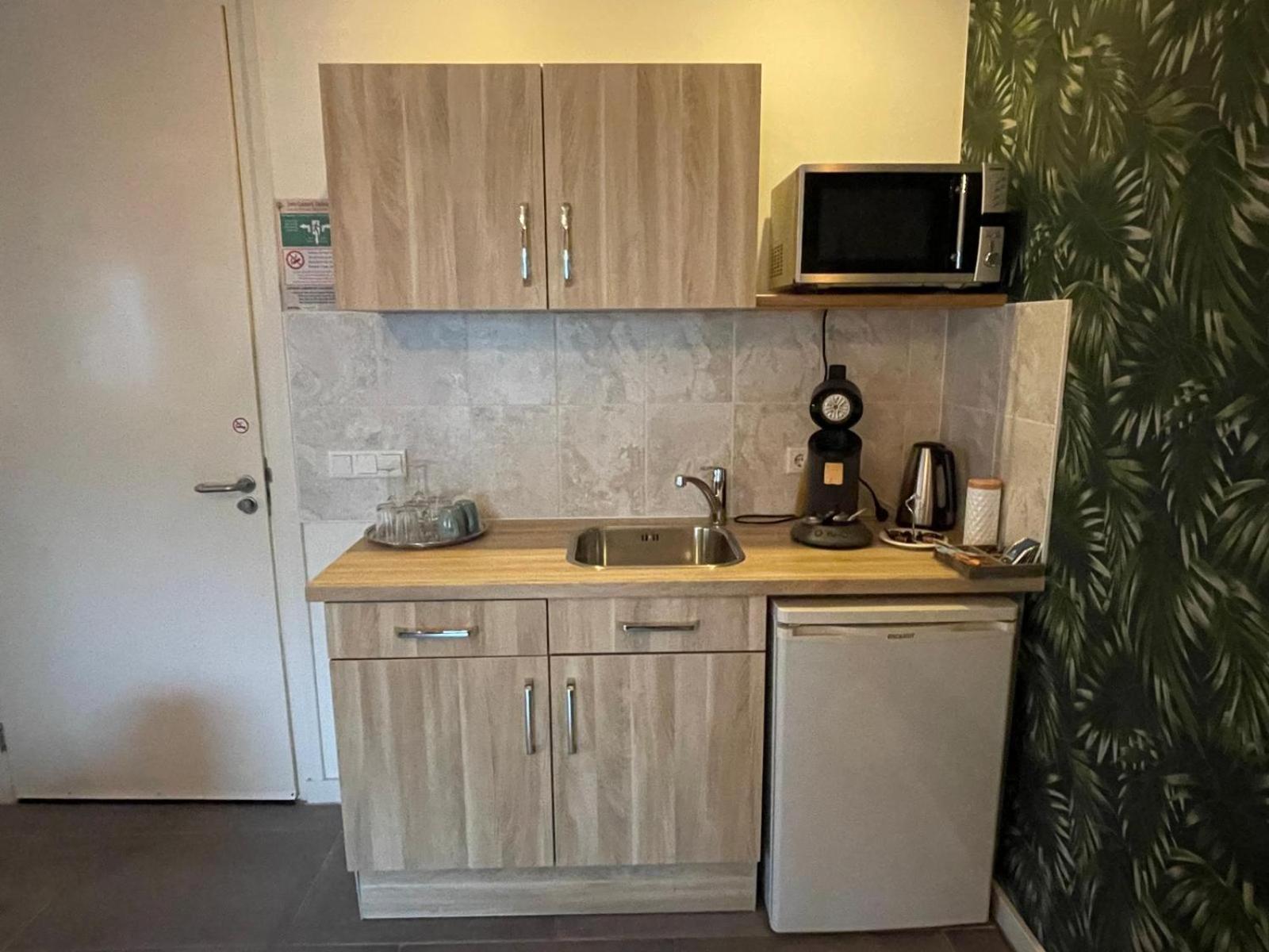 Gasterij Hotel Dennenoord 복스텔 외부 사진